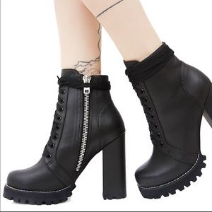 DOLLS SKILL CURRENT MOOD IMOGEN BOOTS